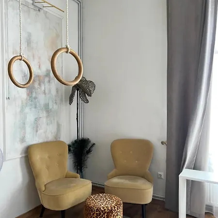 Dolcevita Downtown *